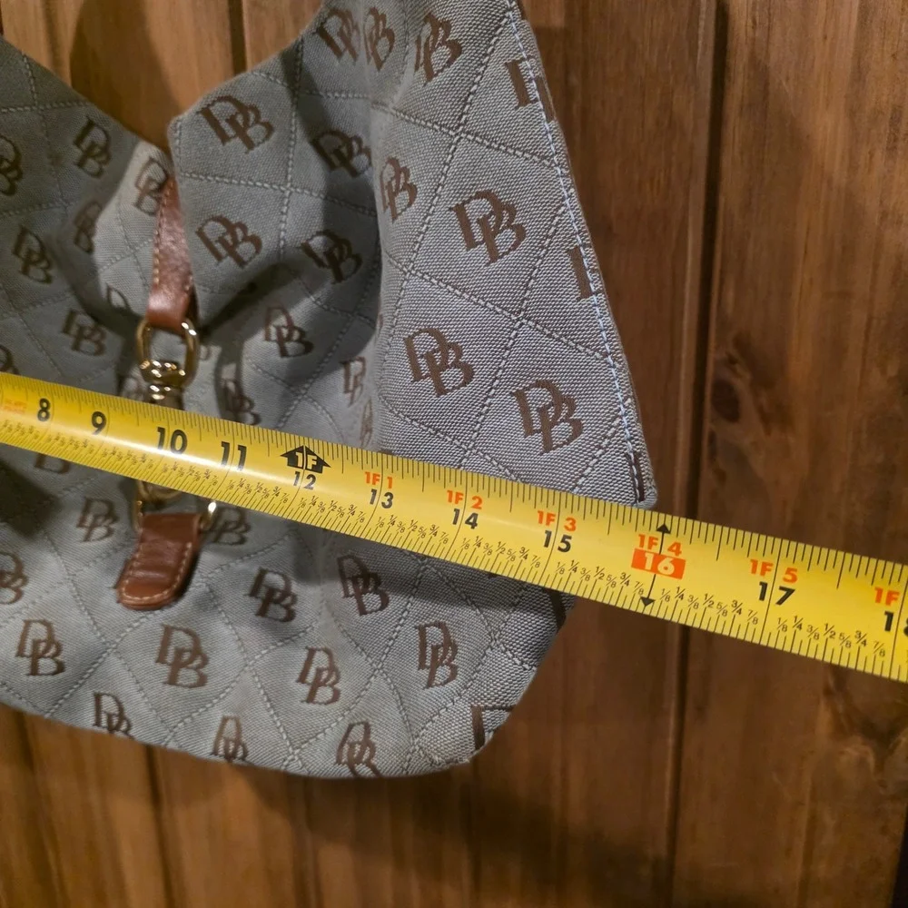 Dooney & Bourke Hobo Bag Women Large Blue Excellent Monogram Quilted Canvas
